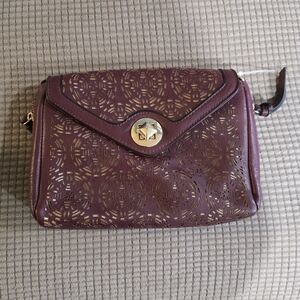Women's Burgundy Laser-Cut Crossbody Bag - Unbranded